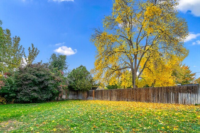 Foto del edificio - 2bd/1b Boise Bench Home!