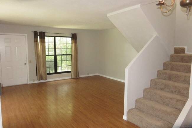 Building Photo - 9526 Easter Way