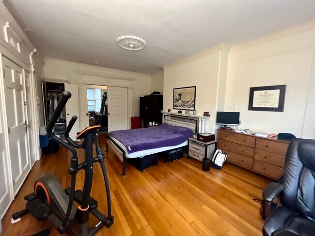 Foto del edificio - 917 Beacon St