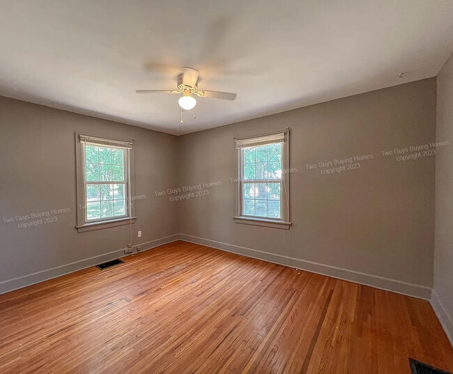 Foto del edificio - 1041 W Portland St