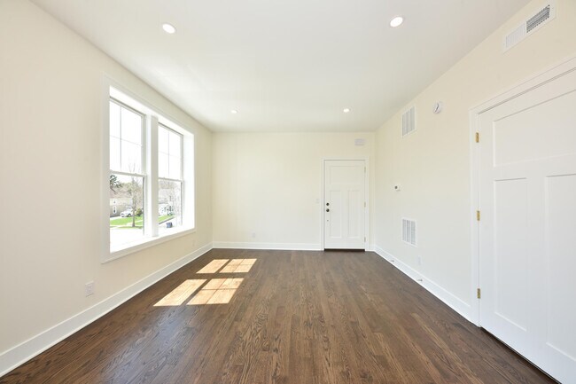 Foto del edificio - 104 E Prospect St