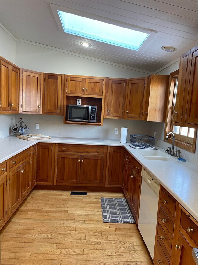 Foto del edificio - 126 Kings Hwy