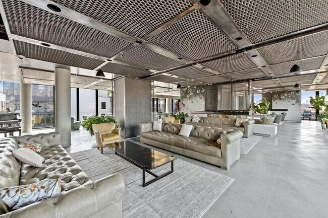 Foto del edificio - 1 bedroom in Brooklyn NY 11221