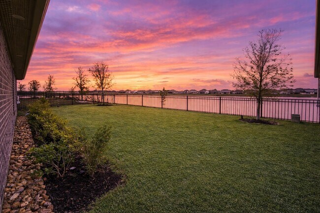 Foto del edificio - 3073 Emerald Ocean Dr