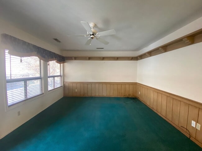 Foto del edificio - Sun Garden 1 bed 2 full bath Condo.