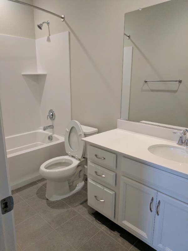 Building Photo - 20 Esfahan Dr