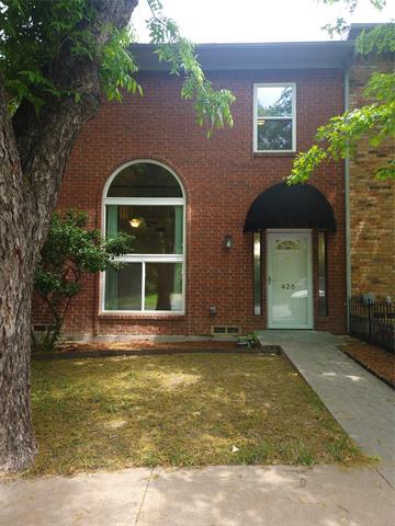 Foto del edificio - 426 W Oak St