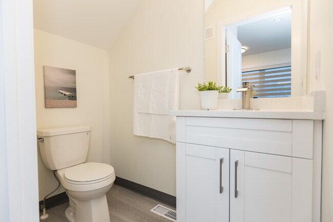 Demi-salle de bain - Templeton Townhomes