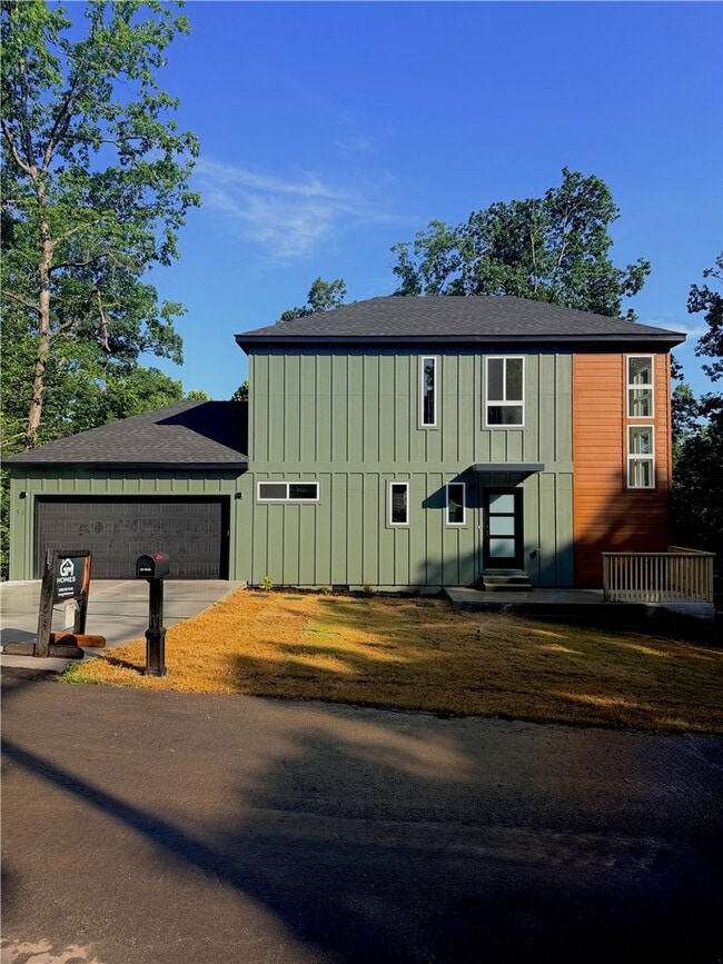 Building Photo - 54 Rountree Dr