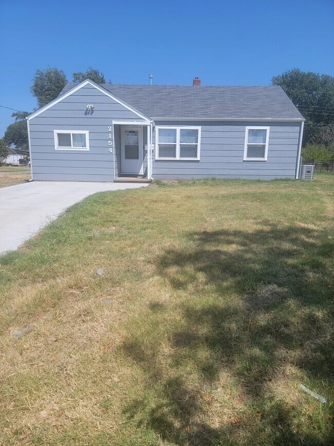 Foto del edificio - 2154 S Seneca St