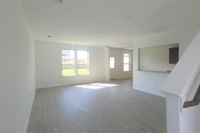 Foto del edificio - 16606 Teak Mantle Rd