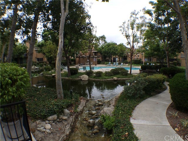 Primary Photo - 7881 Woodlake Dr