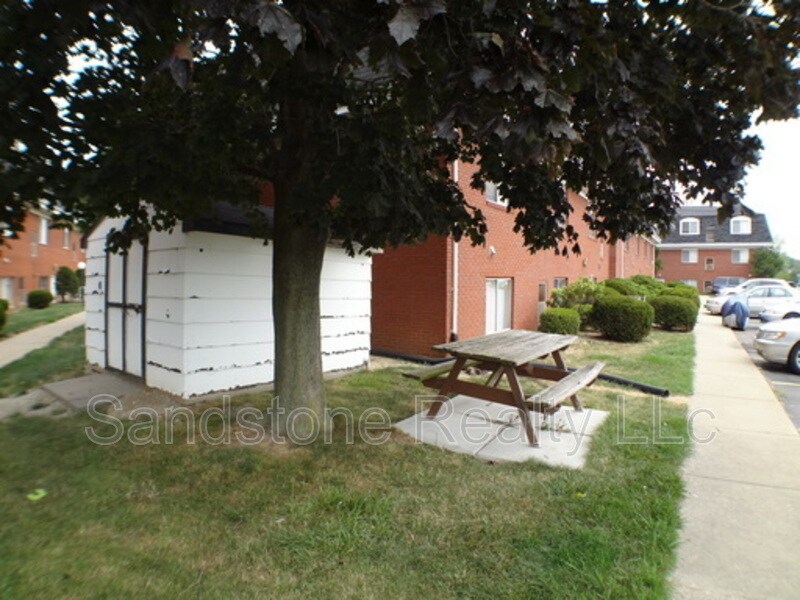 2104 Tower Blvd Unit 101, Lorain, OH 44053 Condo for Rent in Lorain