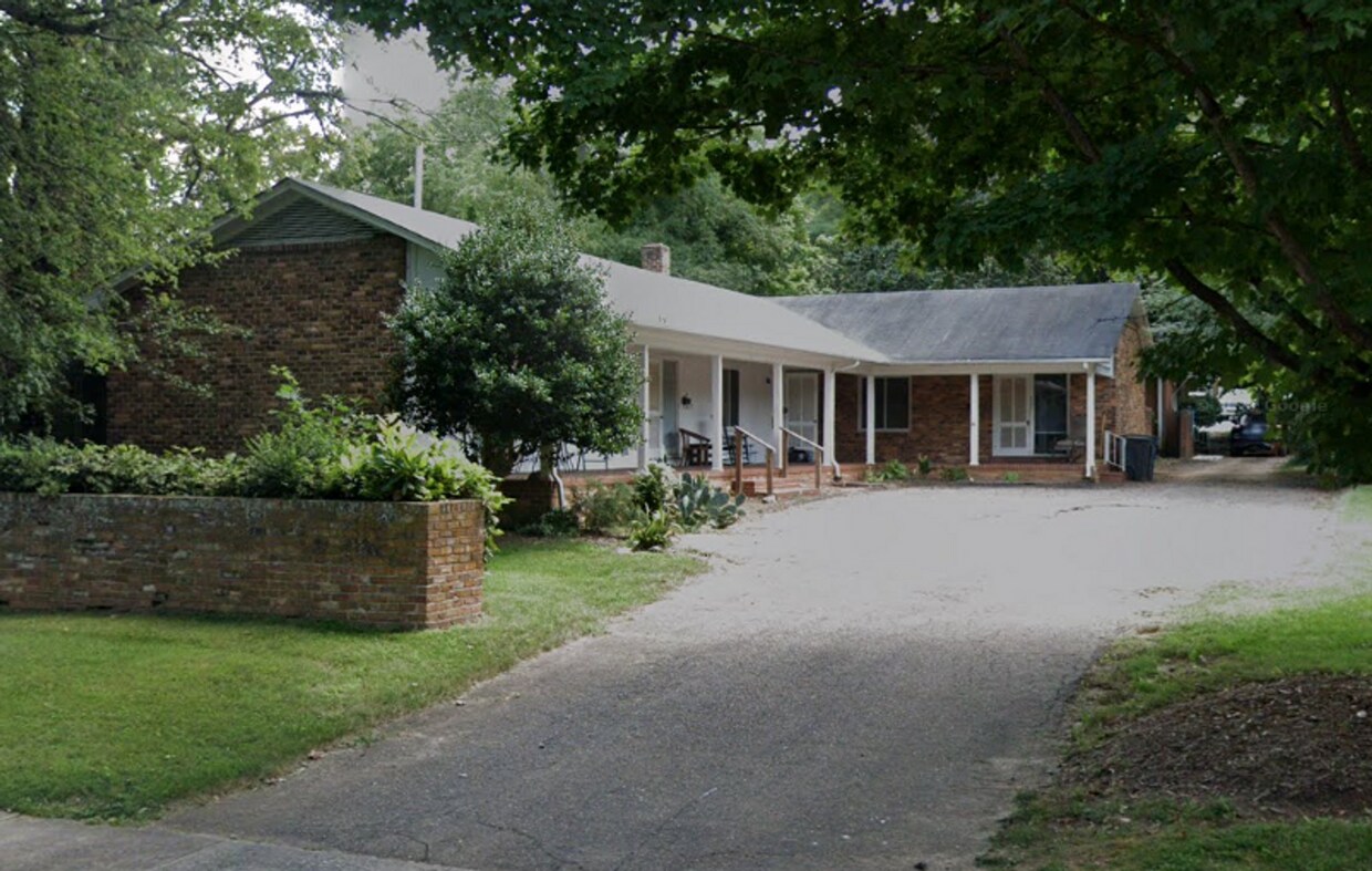 423 West End Ave, Statesville, NC 28677 House Rental in Statesville