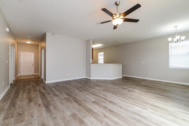 Foto del edificio - 567 19th St NW