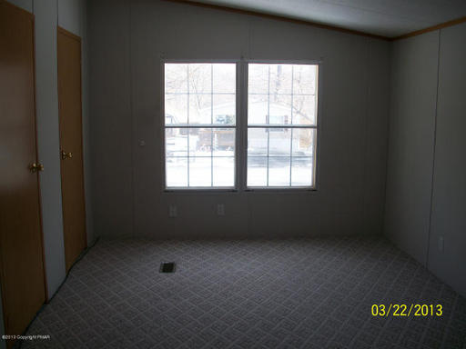 Building Photo - 24 Lynwood Acres