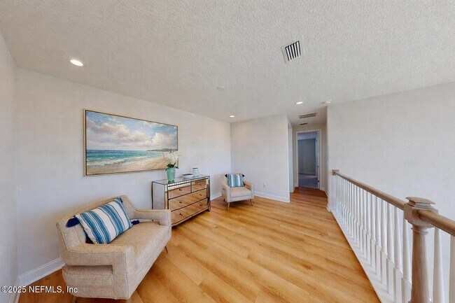 Foto del edificio - 19 Spinney Ln