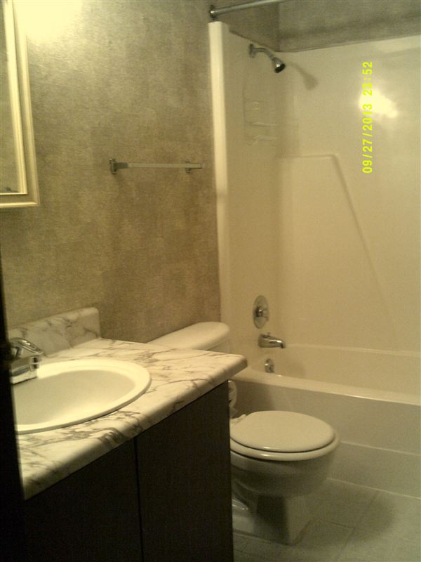 Building Photo - 4098 Fox Glove Ln