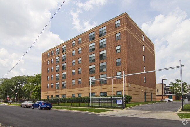 Grant Village Apartments Chicago, IL