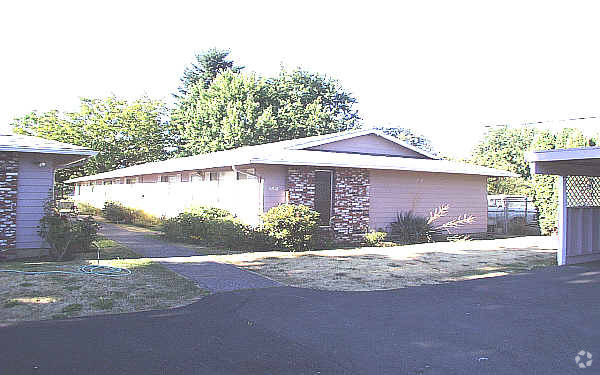 Building Photo - Overton Park Apartments