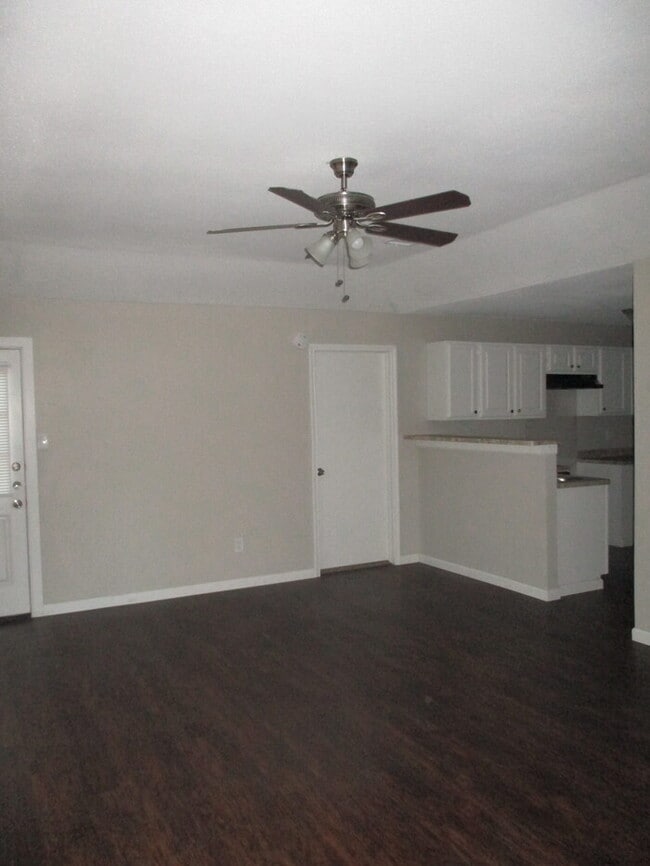 Photo - 13102 Crystal Cove Dr House