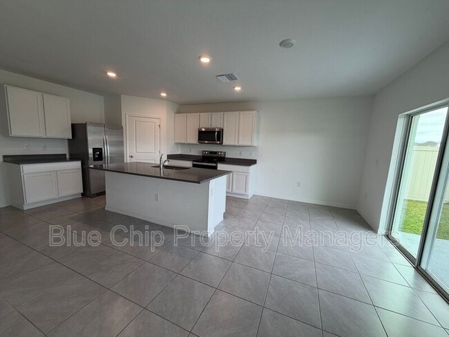 Building Photo - 10621 Quail Grv Wy