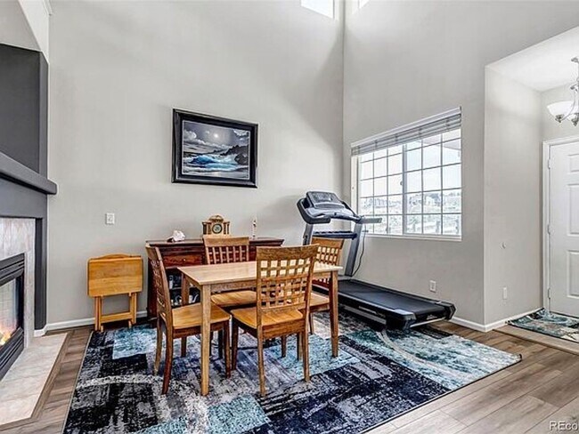 Foto del edificio - Beautiful home for rent Parker CO on corne...