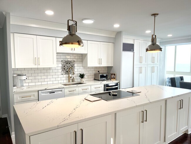 Foto del edificio - 12520 Edgewater Dr