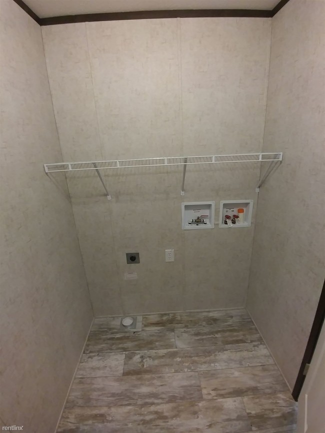 Foto del edificio - 3 br, 2 bath Mobile Home - 530 Serenity Ter