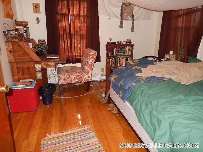 Foto del edificio - 83 Yorktown St