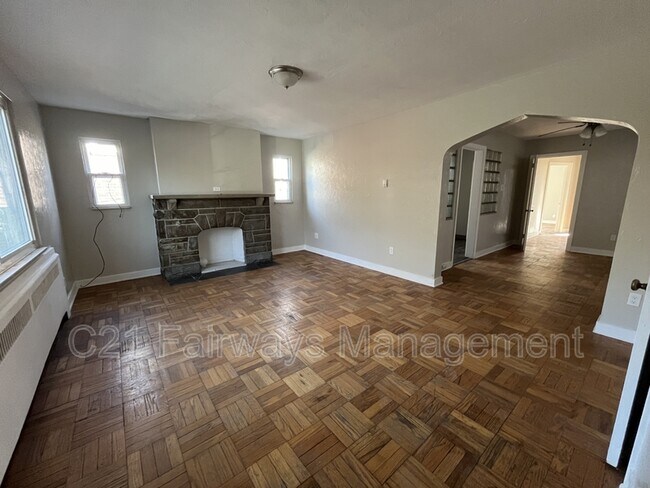 Foto del edificio - 310.5 Lenox Ave