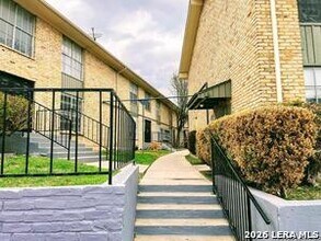 Building Photo - 6611 Southpoint St