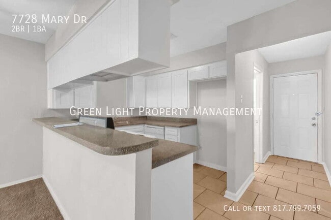 Foto del edificio - 7728 Mary Dr