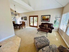 Building Photo - 601 Aliento Ct