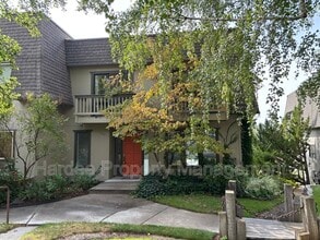 Building Photo - 113 W Braemere Rd