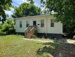 Building Photo - 13316 Chapelside Ave