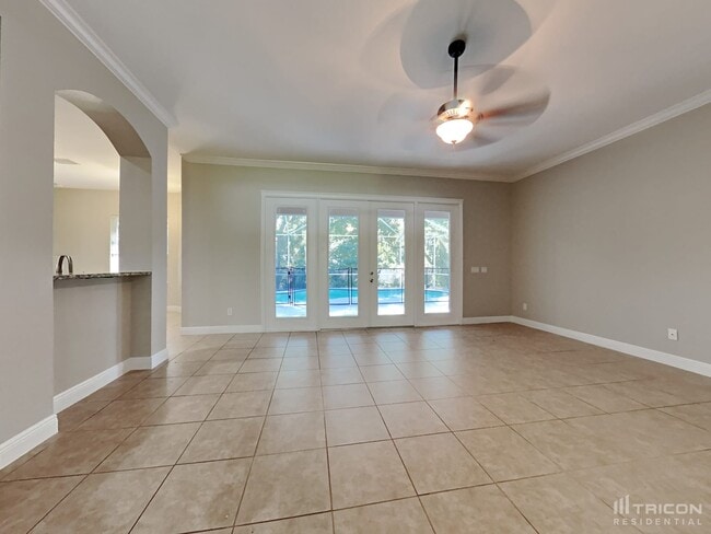 Building Photo - 4534 Highland Creek Dr