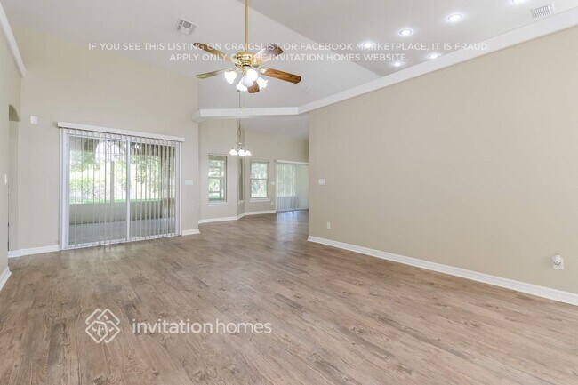 Building Photo - 3242 Countryside View Dr