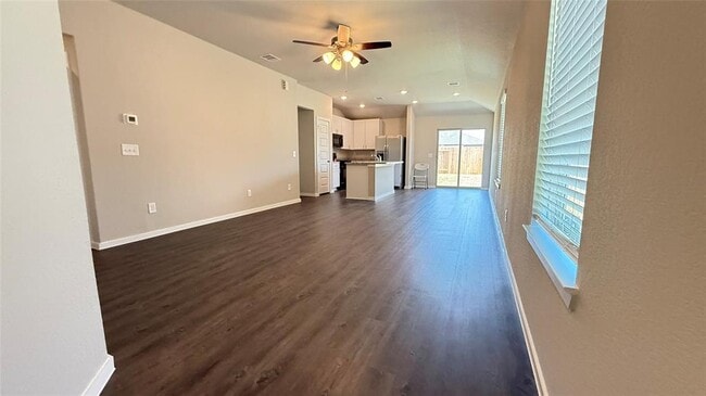 Building Photo - 21703 Meadow Ct