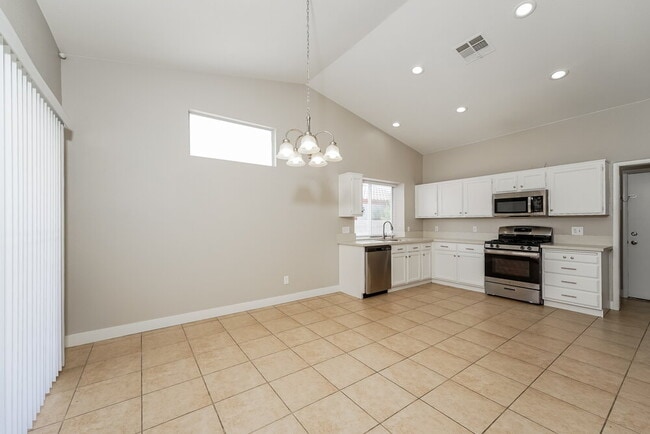Foto del edificio - 4234 Inglewood Point St
