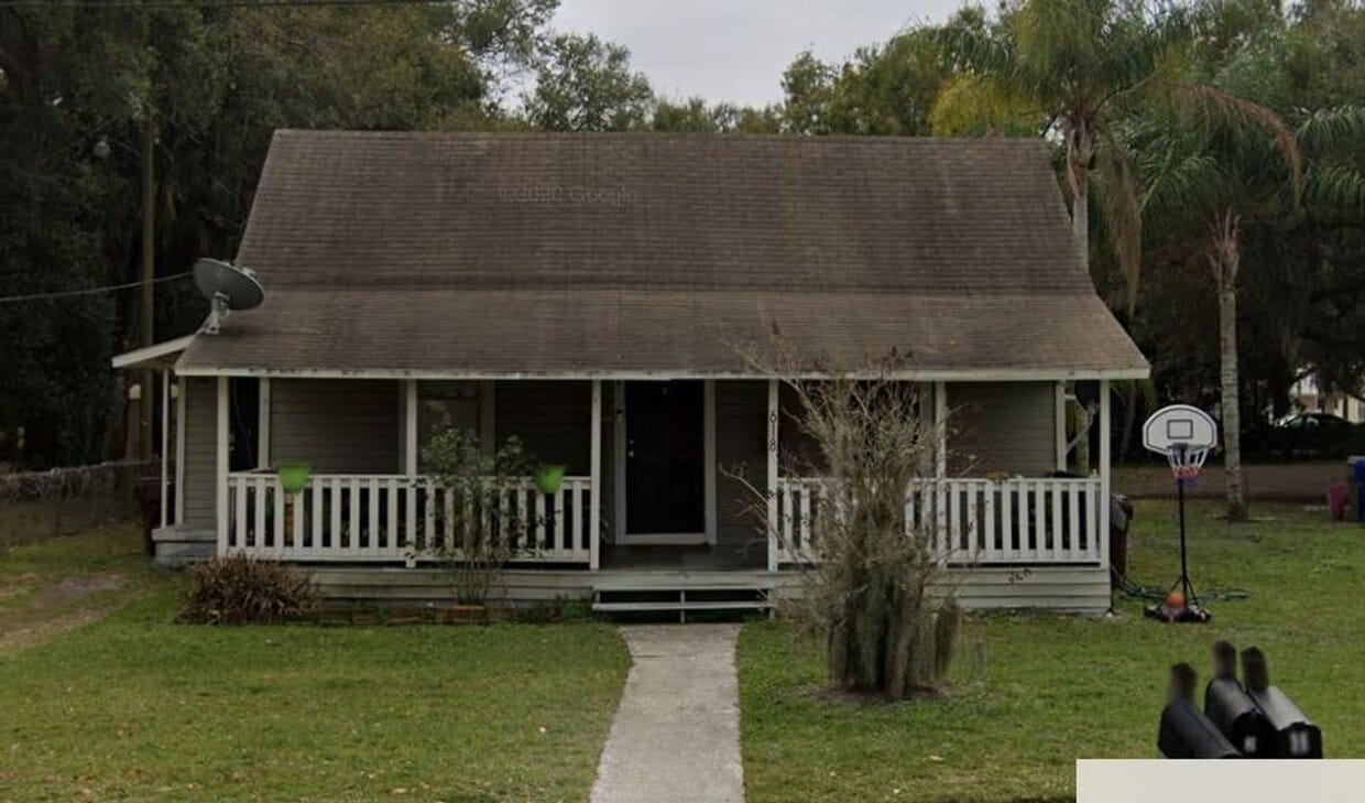 2 Black Dog Residential 618 - 2 Black Dog Residential 618