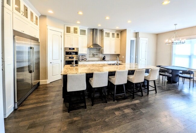 Building Photo - 6511 Crooked Stick Dr