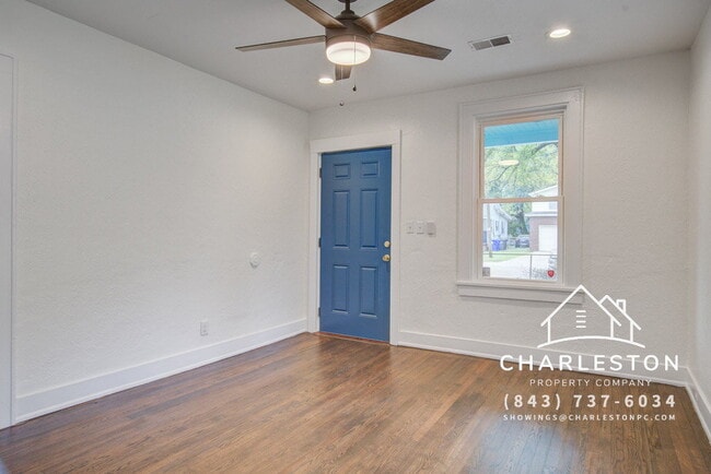 Building Photo - 2607 Madden Dr