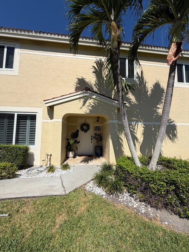 Foto del edificio - 699 Deer Creek Corona Way