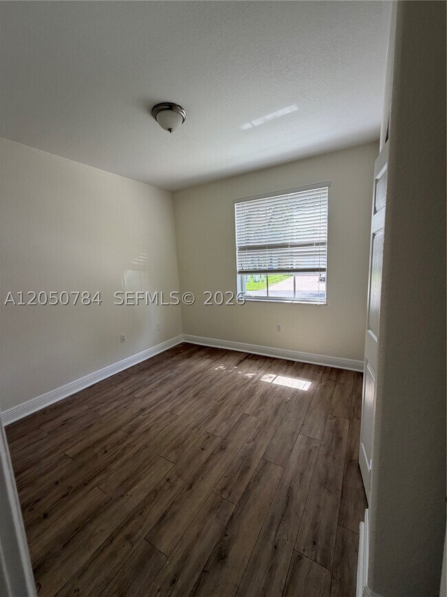 Building Photo - 4617 NW 96th Ave