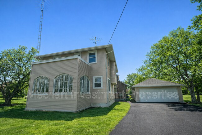 Foto del edificio - 1139 W Market St