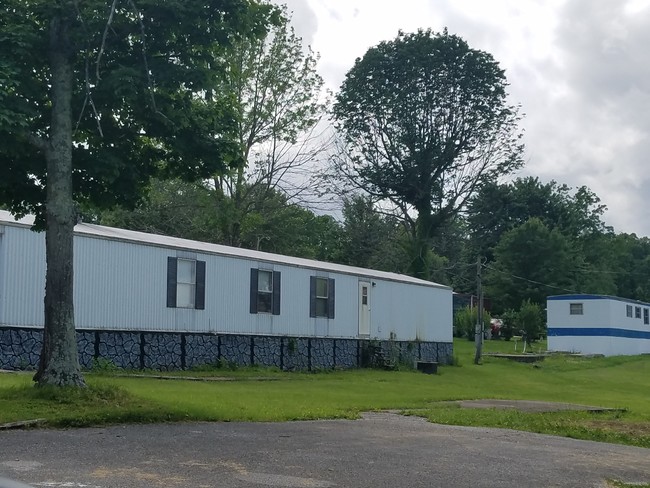 Foto del edificio - Suburban Mobile Home Park