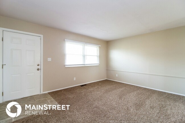 Foto del edificio - 1880 Queensrowe Pl