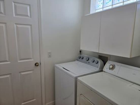 Building Photo - 10715 San Tropez Cir