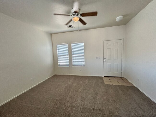 Building Photo - 17218 W Country Gables Dr